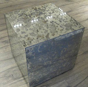 PP-Eloy Antique side table