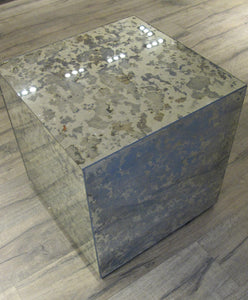 PP-Eloy Antique side table